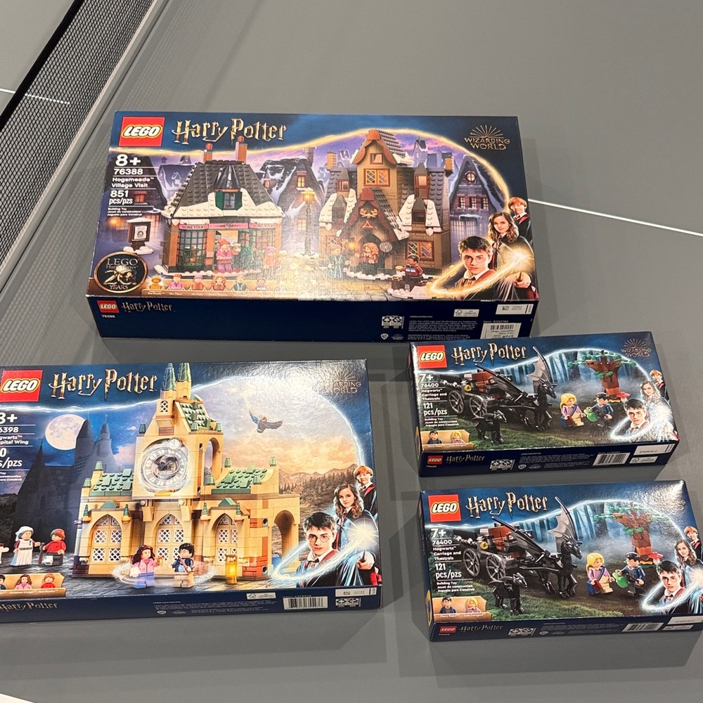 LEGO Harry Potter Magical Building Set - Black, Blue, Brown